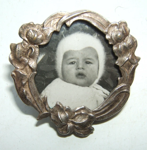 Ancienne Broche Porte Photo -  Jus De Grenier