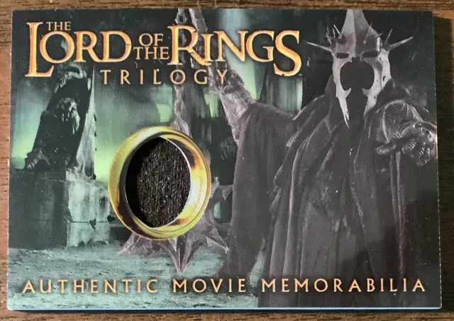 2004 Lord Of The Rings Trilogy Chrome Witch-Kings Robe Material Costume Card