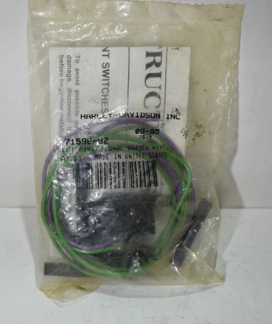 GENUINE HARLEY DAVIDSON Left Directional Switch Kit 7159892 £17.57
