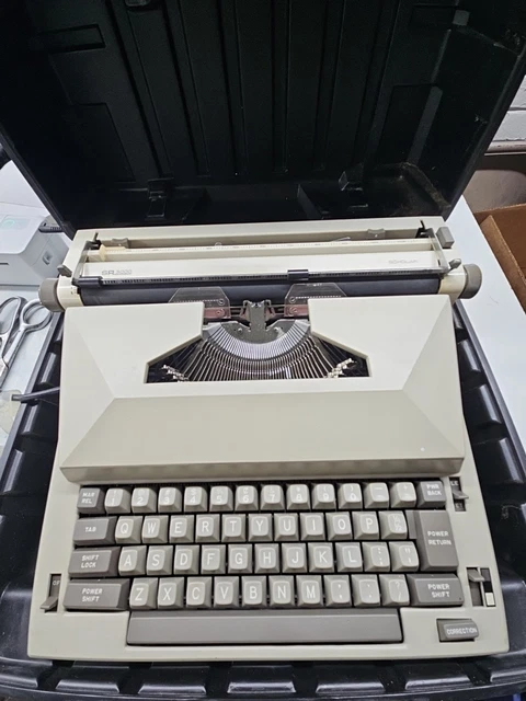 パーティーコレクション -QUARTER CENTURY EDITION Typewriters & Word Processors, Office Equipment, Office, Business