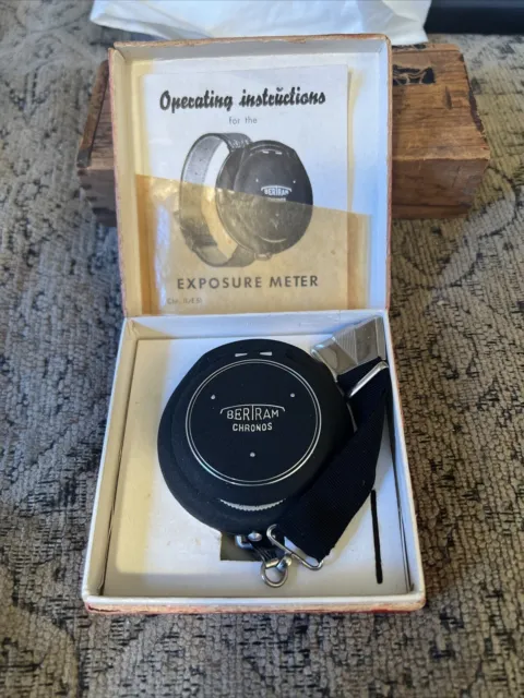 Vintage Bertram Chronos Germany Exposure Meter in Original Box