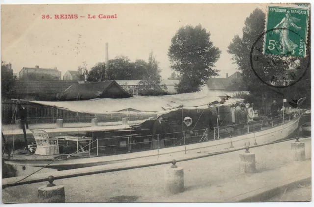 REIMS - Marne - CPA 51 - Vesle Canal Batellerie - le canal Grand Bateau