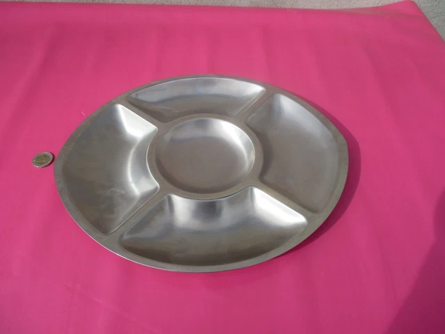 Plat de service Guy Degrenne. 5 compartiments. Inox