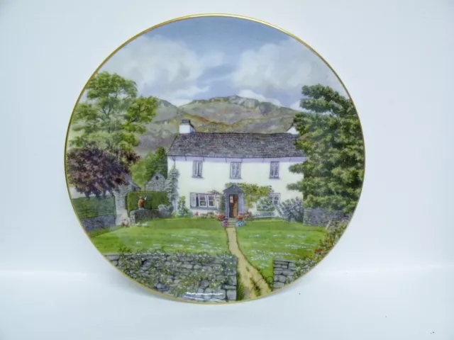 Royal Doulton Collector Plate - Cottages Through Britain - Lakeland Cottage vgc