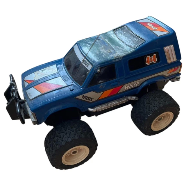 【レトロ】ニッコーラジオコントロール　ウインチハイラックス4wd ラジコン レトロなニッコーのラジコン レトロ】ニッコーラジオコントロール