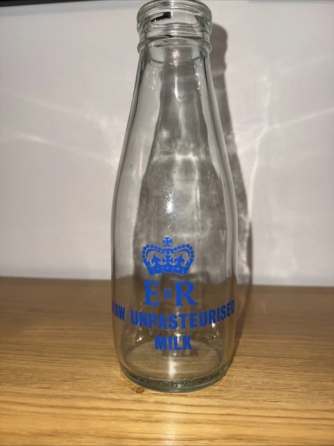 QUEEN ELIZABETH II Royal Milk Bottle From Dairy Farm Royal Estates VERY ...