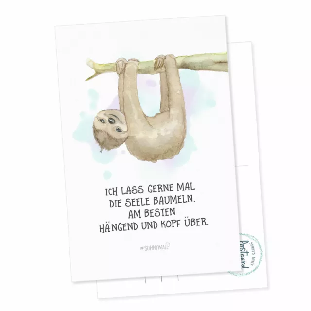 Postkarte Faultier - Ich lass gerne mal die Seele baumen. Am Besten hängend und