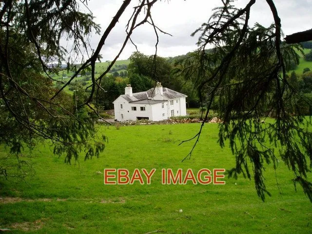 Photo  Bryndedwydd A Large Country House On The Outskirts Of Maerdy. 2006