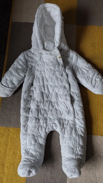 Baby Mädchen/Jungen grau Schneeanzug 3-6 Monate Top Zustand