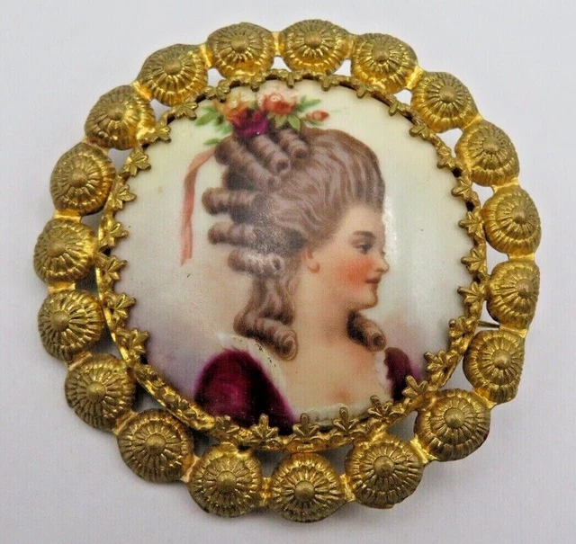 Alte große Brosche mit Lupenmalerei auf Porzellan um ca. 1870  (h)7-63