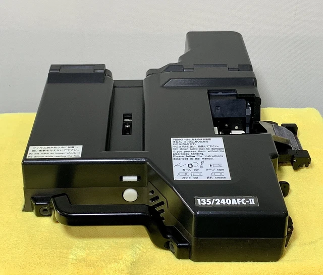 Portapelícula automática 135/240AFC-II para escáner NORITSU HS-1800/S4/S3/S2