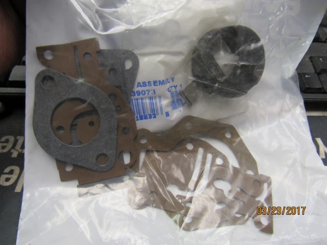 New  Omc Oem  Johnson Evinrude Carburetor Kit 439073