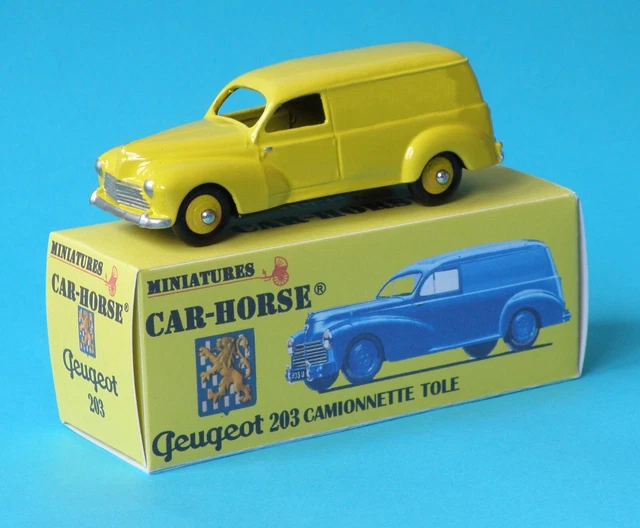 Miniature Car-Horse Peugeot D3a Avec Vespa 400 - Style Dinky - Ancien Stock - Occasion état Neuf