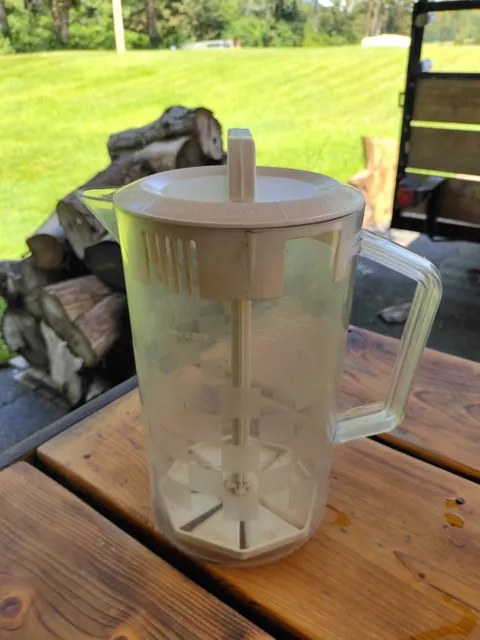 Pampered Chef Quick Stir Pitcher for Sale in Glen Raven, NC