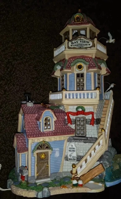 2006 LEMAX Christmas Village BAY VIEW LIGHTHOUSE Rotating Light PLYMOUTH CORNERS