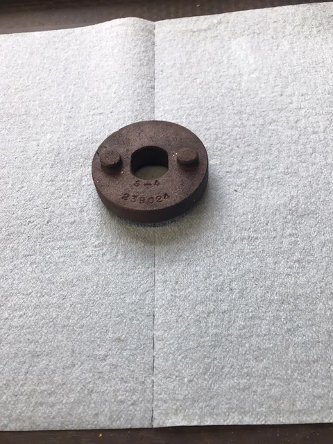 Jacobsen Chief, Ford 42” Mower Blade Adapter