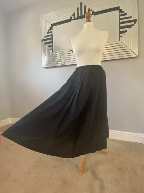 Vintage Midi Black Pleated Dirndl Skirt Size 12 14 1940s Lined Full Elasticated