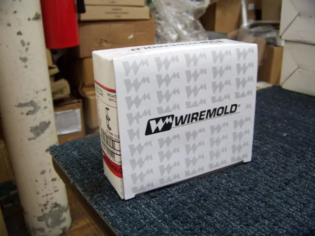 Lot of 5 Wiremold Divider Clip 4001DA New