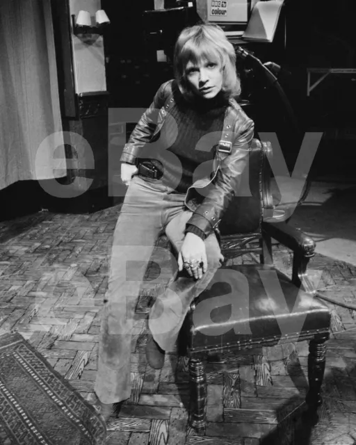 Doctor Who (TV) Katy Manning 10x8 Photo