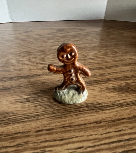 VINTAGE WADE WHIMSIES Nursery Rhyme Series GINGERBREAD MAN Miniature