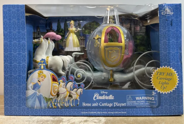 DISNEY PARKS Princess Cinderella Horse And Carriage Light Up Playset Gift