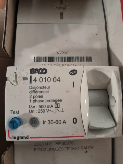 Disjoncteur Enedis Schneider mono sélectif 12 kVA - R9FS660 R9FS660... | Bâtir Moins Cher