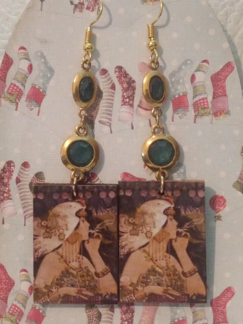 Flapper girl 1920s art deco  wood drop earrings