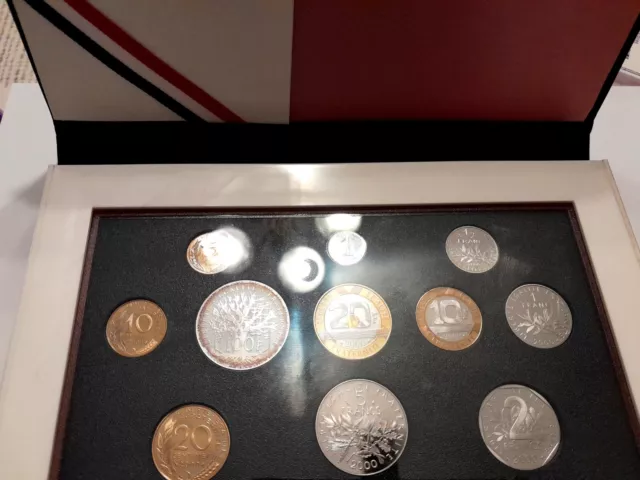 FRANCE - COFFRET BELLE EPREUVE 2000 - FRANCS - 11 Pièces - FDC
