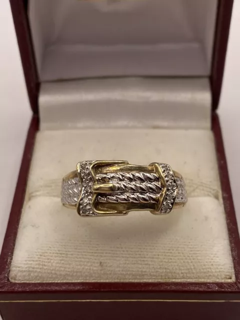 Vintage Gents .375 9ct Yellow & White Gold Diamond Buckle Ring - 5.37 Grams