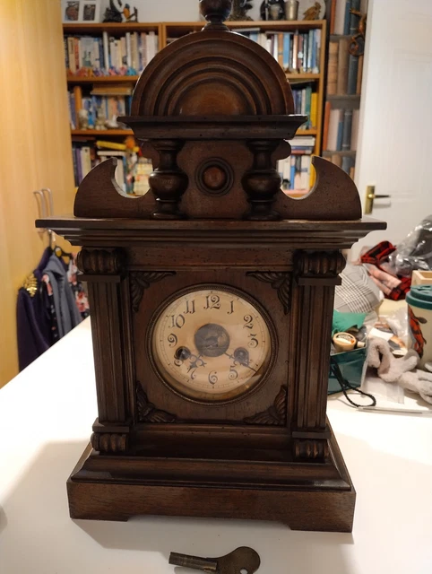 ANTIQUE MANTLE CLOCK With Key And Pendulum £120.00 - PicClick UK