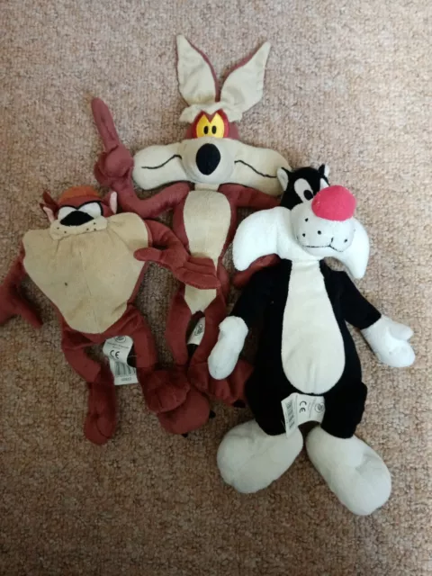 Looney Tunes Warner Bros Plush Bundle Wile E Coyote Taz Sylvester