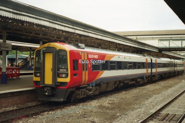 B215 35MM NEGATIVE South West Trains Class 159 159016 @ Exeter [2] £2. ...