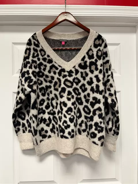 Vince Camuto Leopard Print Soft Cozy Deep V Neck Sweater sz L NWOT