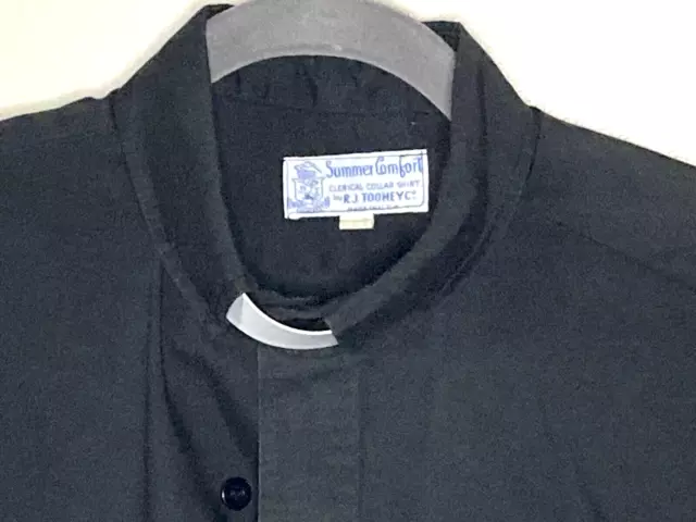 preowned priest's shirt with roman collar, SUMMER COMFORT, BY TOOMEY , SIZE 15