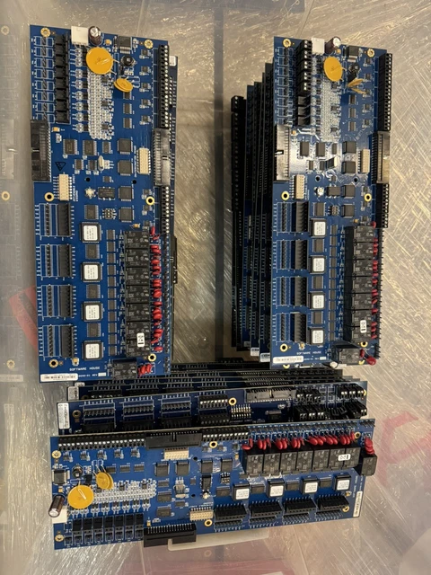 Software House ISTAR ULTRA GCM Modulo Di Controllo Accessi - Usato Solo Per Demo, Testato E Funzionante