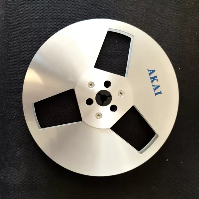 AKAI Metal Reel R-7M Reel To Reel Blue Logo 7” 1/4 and plastic case. VGC