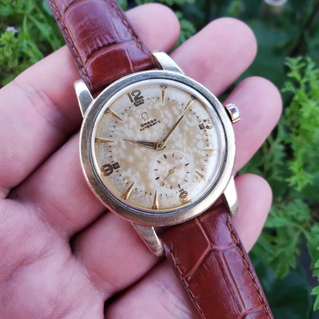 VINTAGE TROPICAL OMEGA 1940's 2493 80 Microns Goldfilled Patina