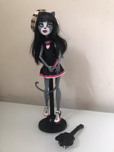 MONSTER HIGH FEARLEADING EXCLUSIVE CHEERLEADING WERECAT TWINS Purrsephone ONLY