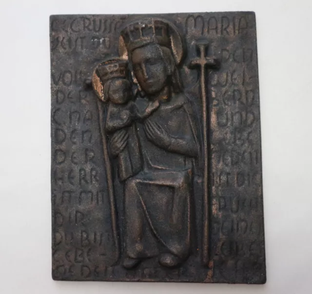 religiöses Wandbild Maria mit Jesuskind, Gußeisen, ca 20.5 x 16 cm