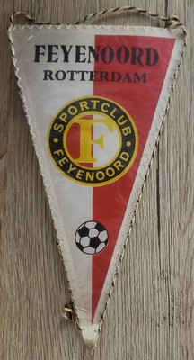 FEYENOORD ROTTERDAM FANION VINTAGE 