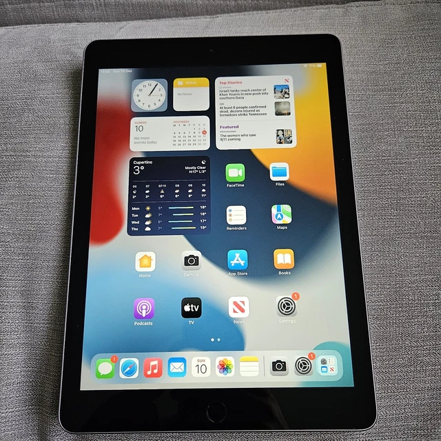 IPad 5th Gen 32gb WiFi Black In Superb Condition A04