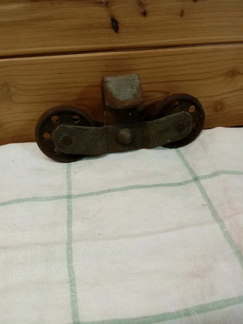 VTG Barn Door Trolley/Rail 2 Wheel Metal Hardware Primitive Rustic 6" L 9