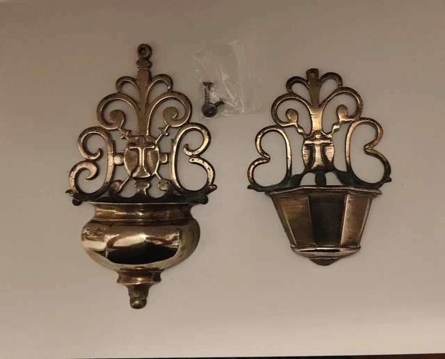 Due Acquasantiere  Antiche Da Parete In Ottone Da Muro - Antiquariato