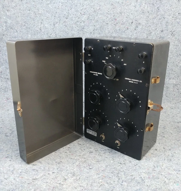 Wheatstone Bridge Meter Model 83295 Central Scientific Co Chicago USA Vintage