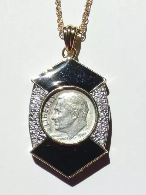 Elvis Presley Last Concert Pendant