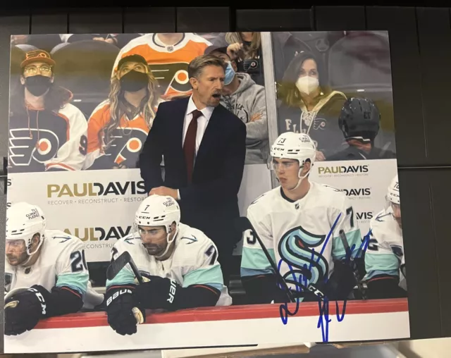Kirk Muller New York Islanders #9 NHL Auto Autographed Signed 8x10 Color Photo