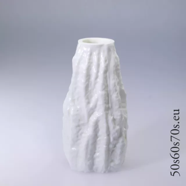 Vase Ingrid Glas Rock-Kristall Borkenglas opalweiß H=20,8 cm 60s #158