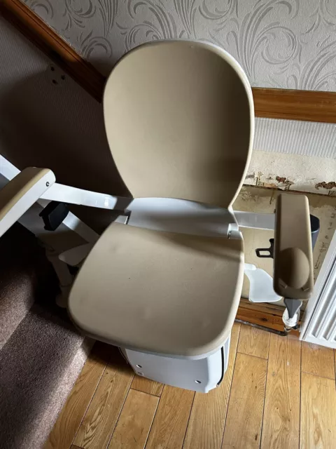 acorn stair lift curved used