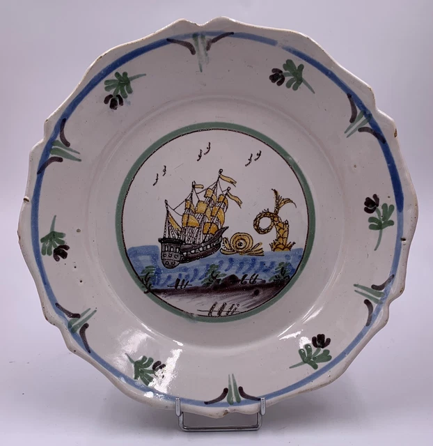 Assiette Révolutionnaire TRES RARE MODELE Bateau Emigrés FAIENCE NEVERS XVIIIe