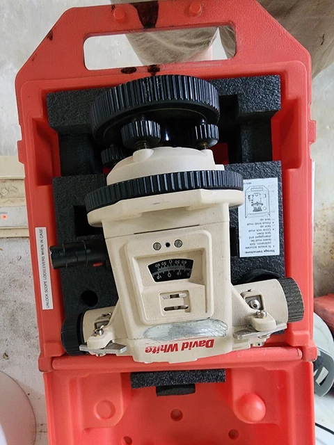 David White LT8-300 Optical Level-Transit